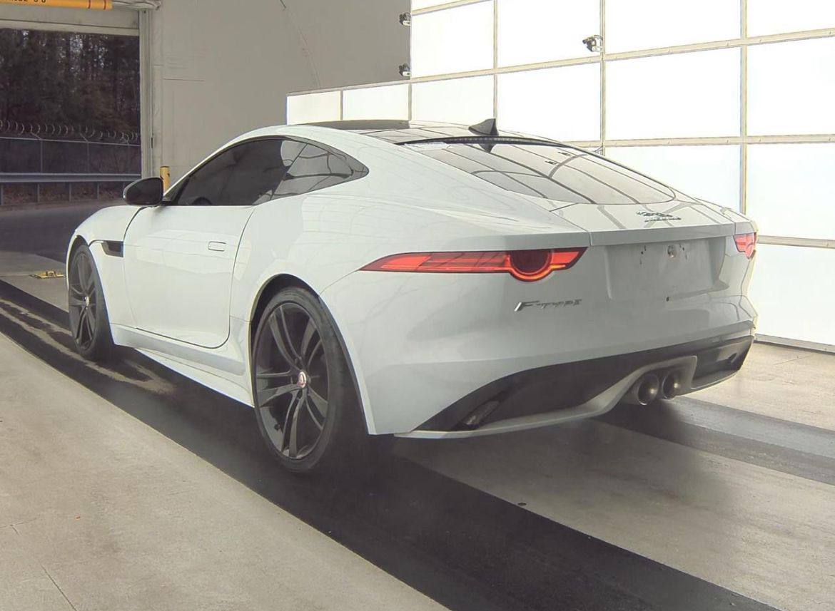 2017 Jaguar F-TYPE Premium Coupe