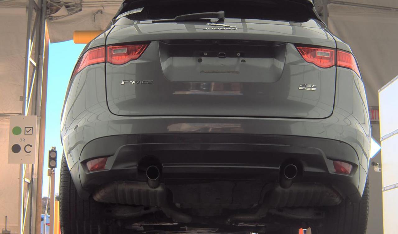 2018 Jaguar F-PACE Premium