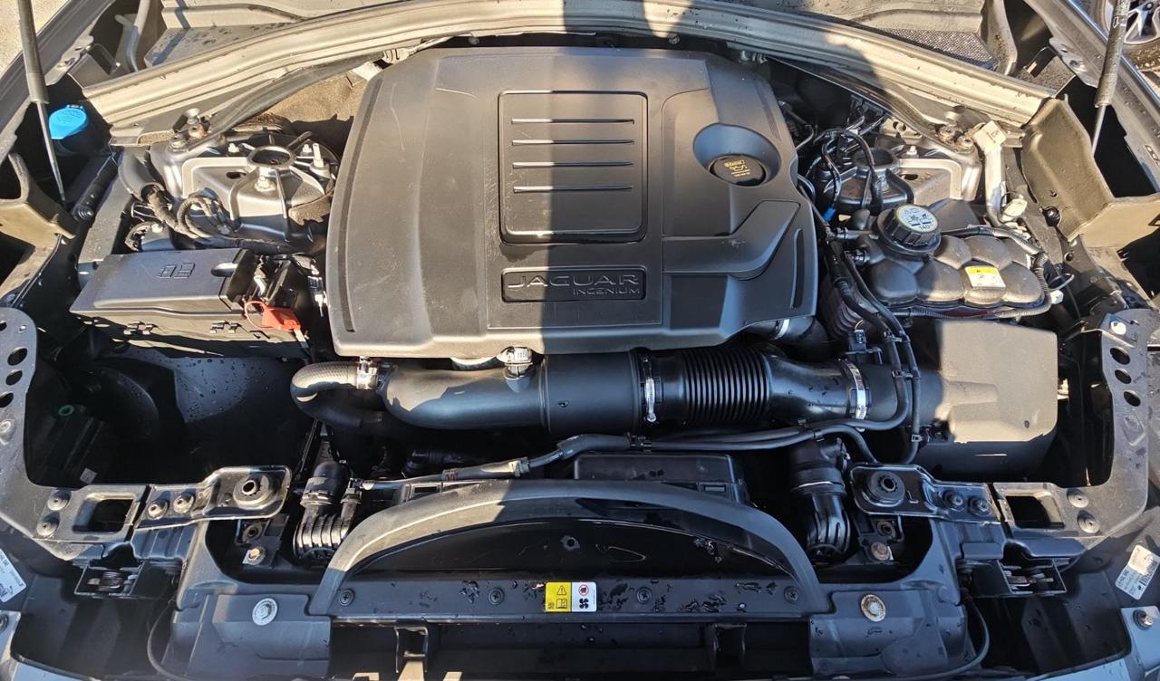 2018 Jaguar F-PACE Premium