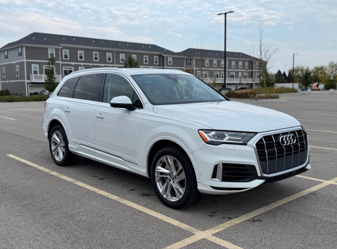 2020 Audi Q7  55 TFSI Premium Plus Sport Utility 4D
